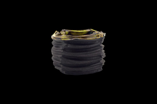 Lacerated ashtray #014