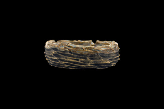 Lacerated ashtray #020