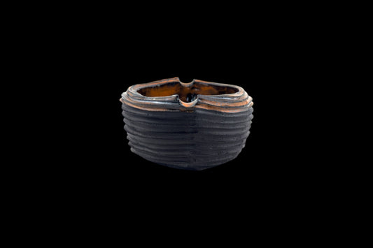 Lacerated ashtray #025