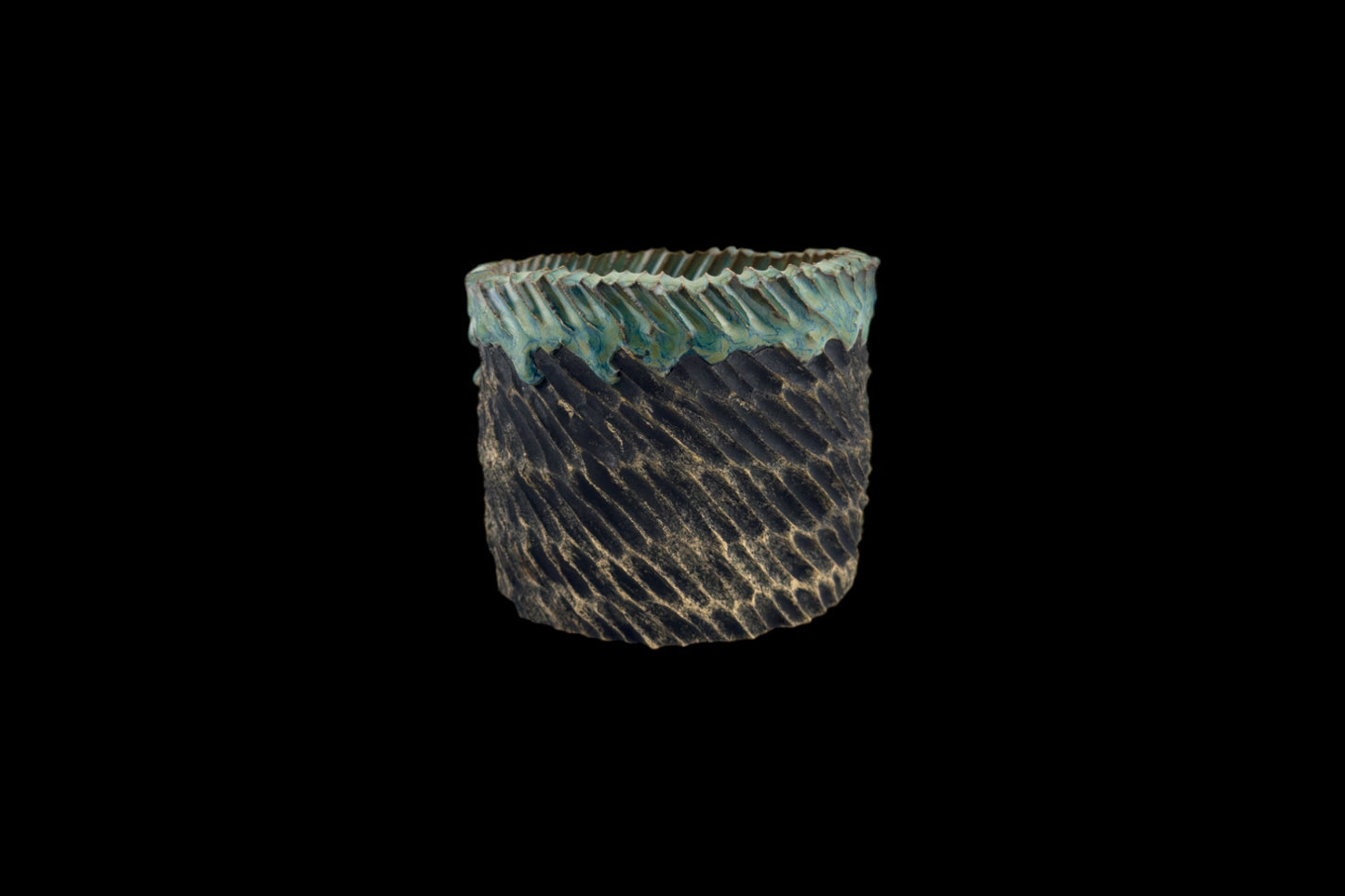 Incised Lateration #090